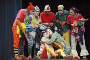 مسرحية • ما بقات هدرة، تأليف وإخراج محمد شرشال، لمسرح جهوي سكيكدة – الجزائر